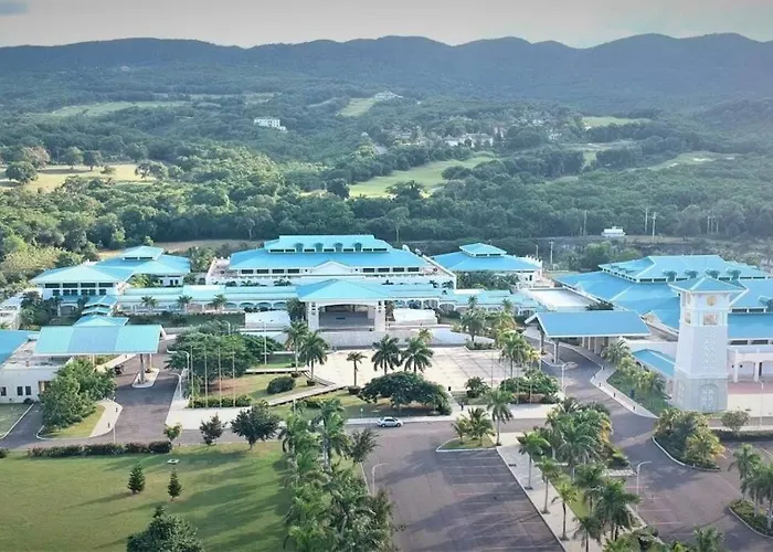 Andeve's Tranquil Beautiful * Montego Bay