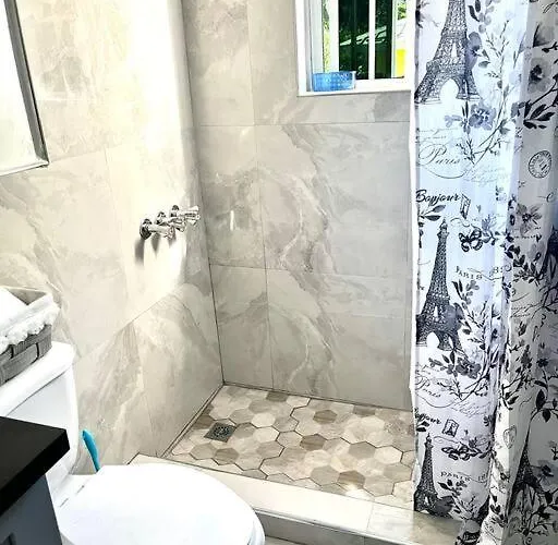 Andeve's Tranquil Beautiful Montego Bay